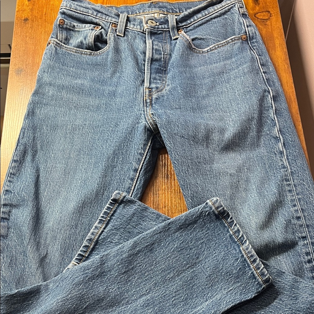 Levi Strauss 501  Blue Denim Jeans Size 26 x 30. Women’s